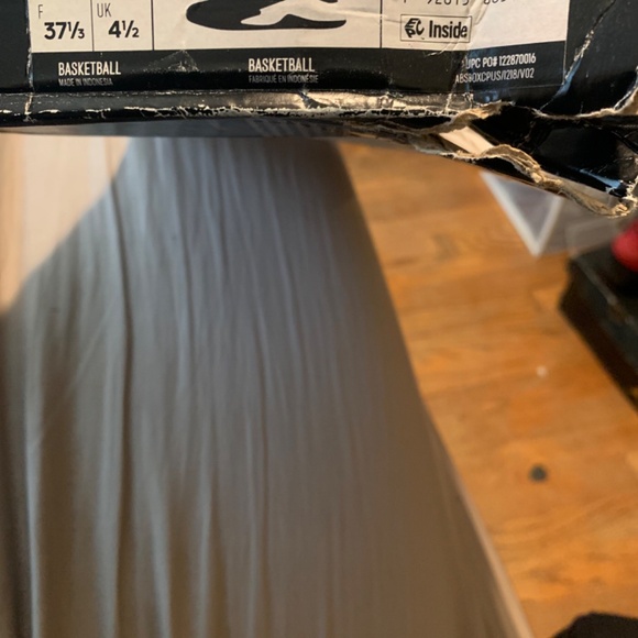 New Adidas “Own The Game” Basketball Sneakers 5Y - Picture 7 of 7